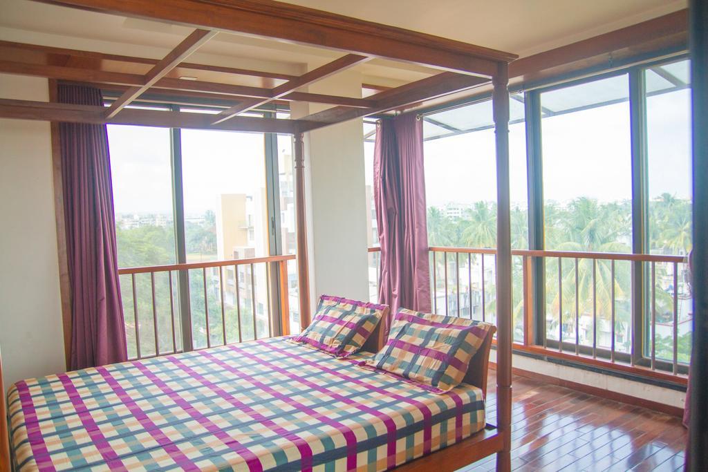 Gulmohar - Luxurious Penthouse Family Rooms كولهابور المظهر الخارجي الصورة